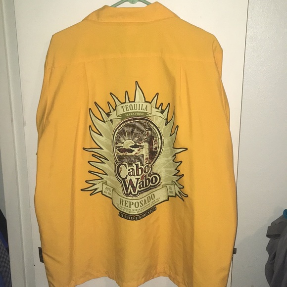 Casino wear. Button down - Picture 2 of 2